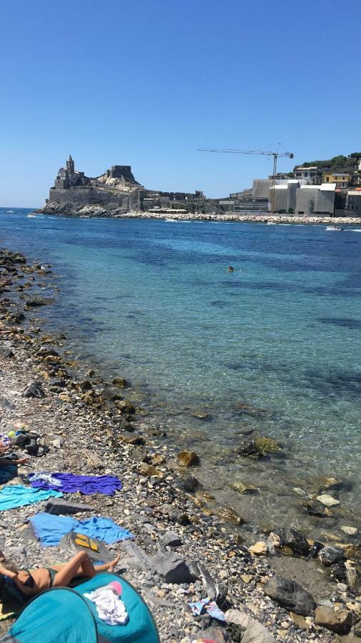 Ferienwohnung La Casa Con Vista Di Emma Vezzano Ligure Exterior foto